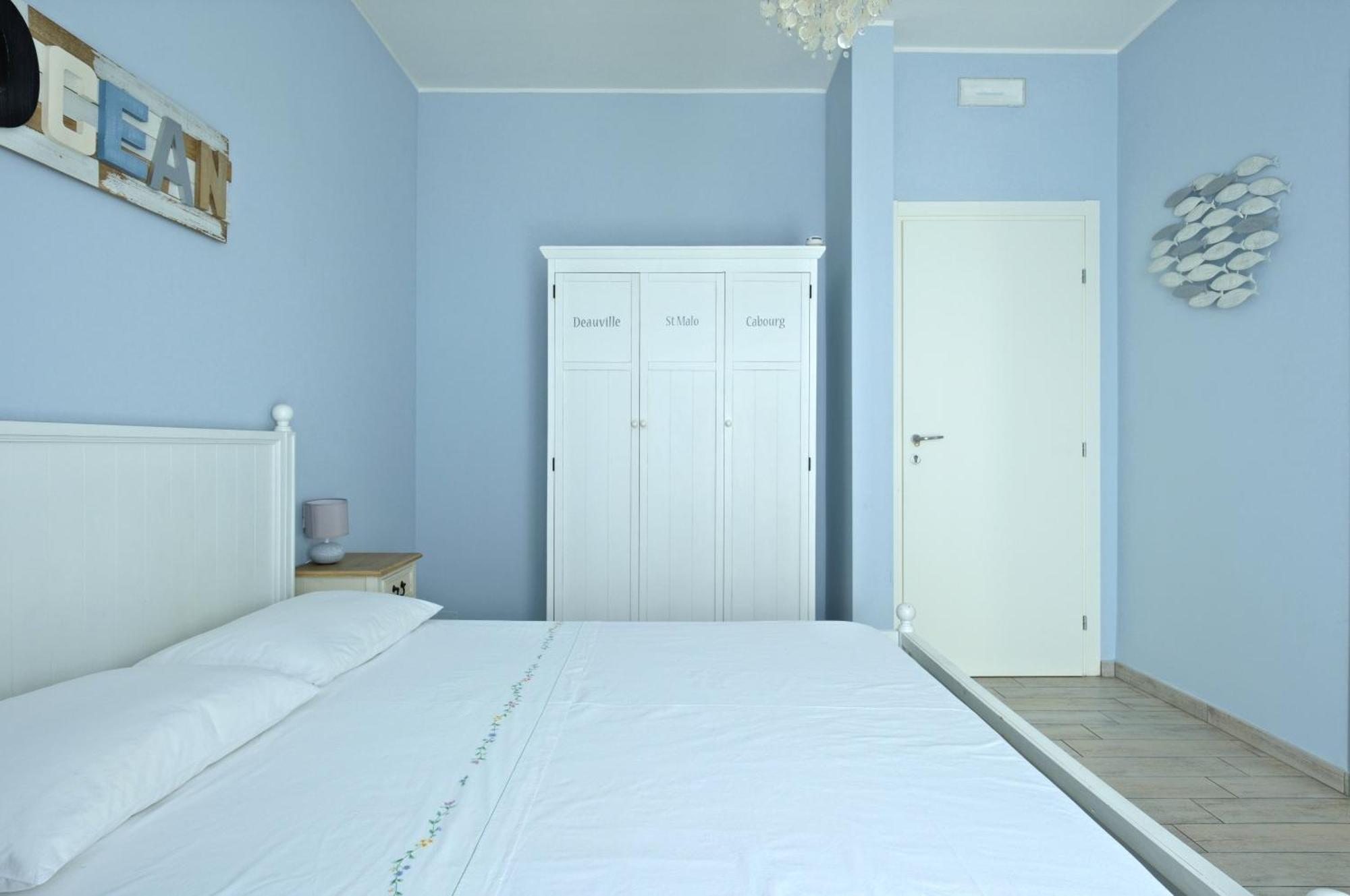 Alla Scaletta - Stanze Con Bagno Privato E Wifi A Pochi Passi Dal Duomo Мирандола Экстерьер фото